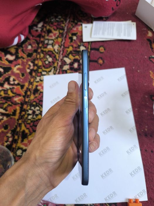 Redmi Note 11 sotilade xolade zoʻr koropka dakument bor xotira 128