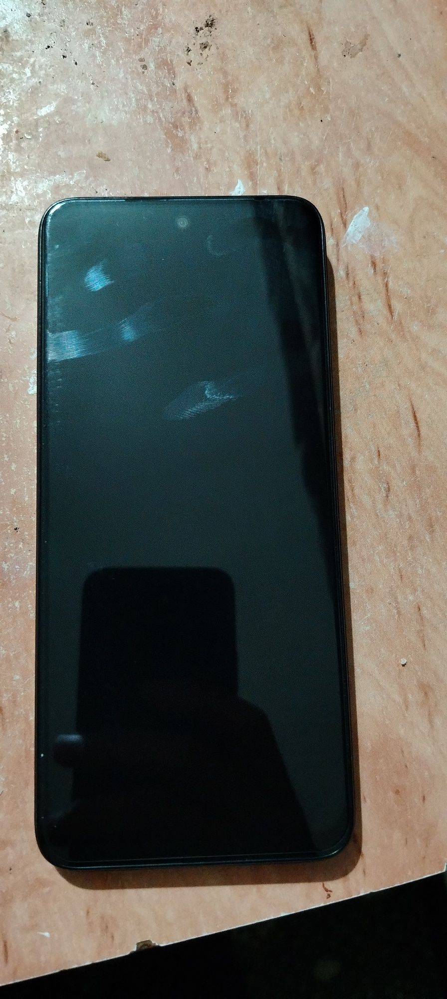 Redmi 13 telefoni sotiladi
