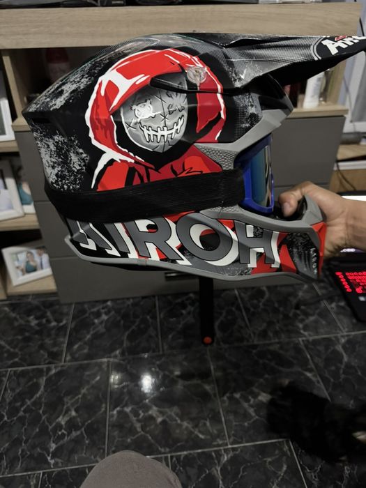 кросова каска airoh