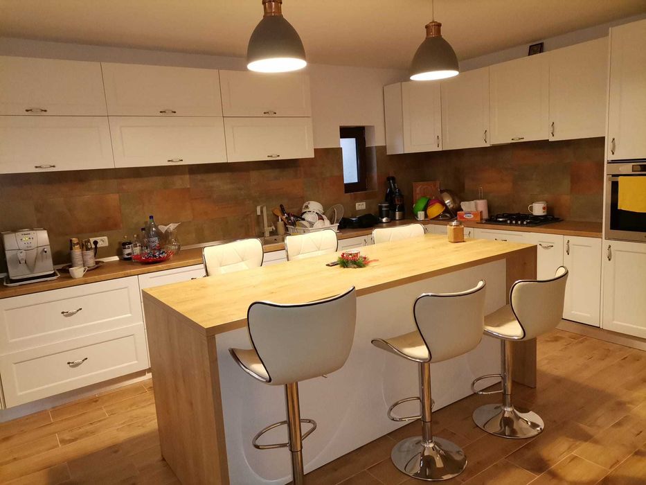 Vânzare casa- cartier Dragoeni