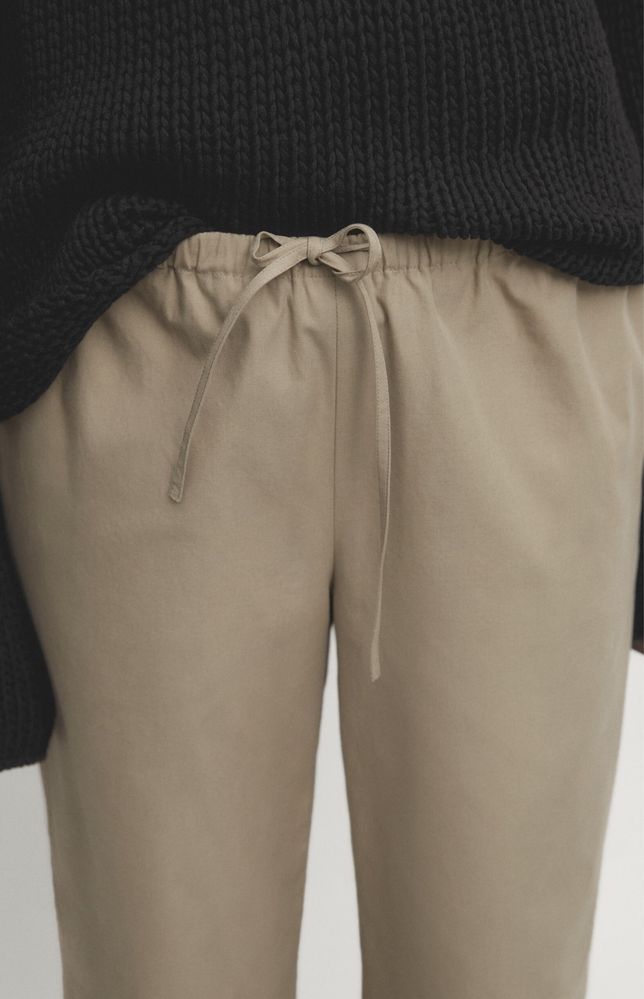 Pantaloni Massimo Dutti din poplin
