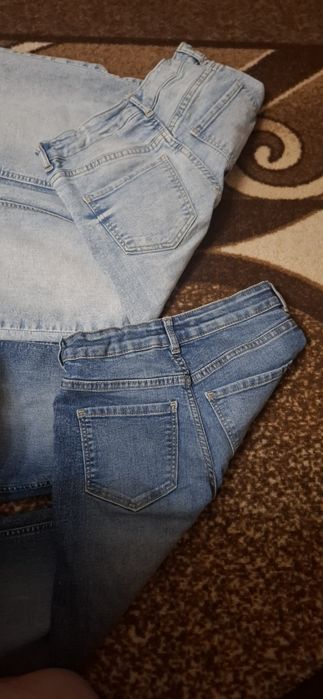 Детски дънки за момичета!Двата чифта за 40.00лв.