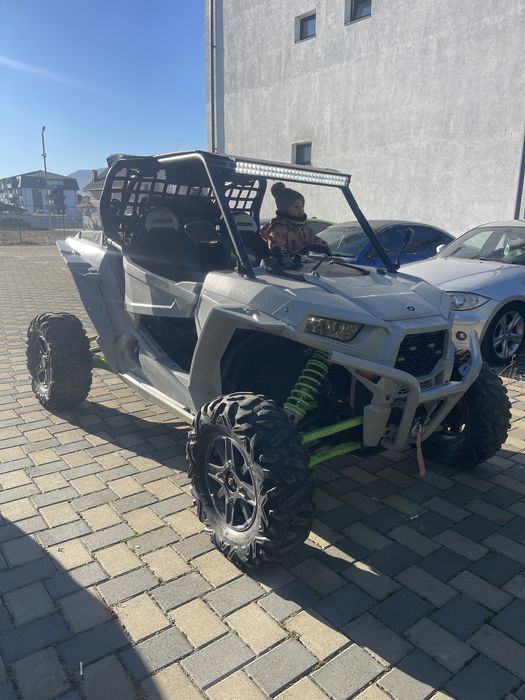 polaris rzr xp 1000