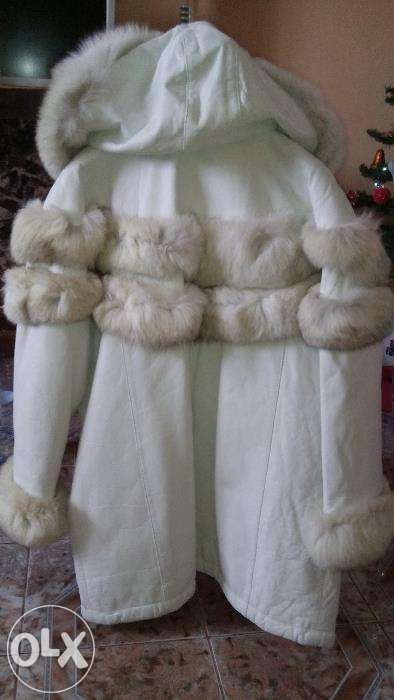 Schimb-vand haina din piele de dama, cu blana, model deosebit