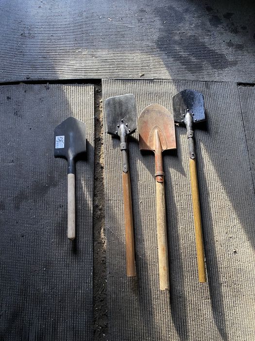 Лопаты саперные продам