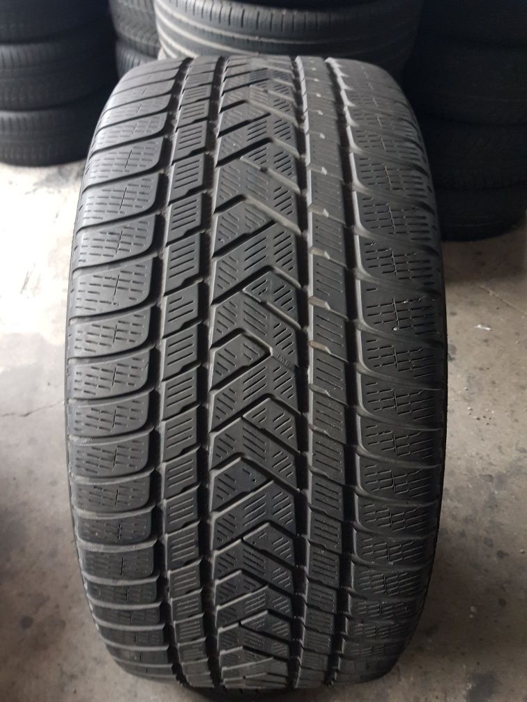 Pirelli 285/35 R22 106V M+S iarnă