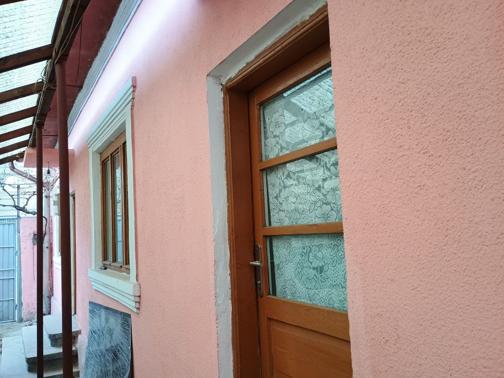 Casa 3 camere, de închiriat