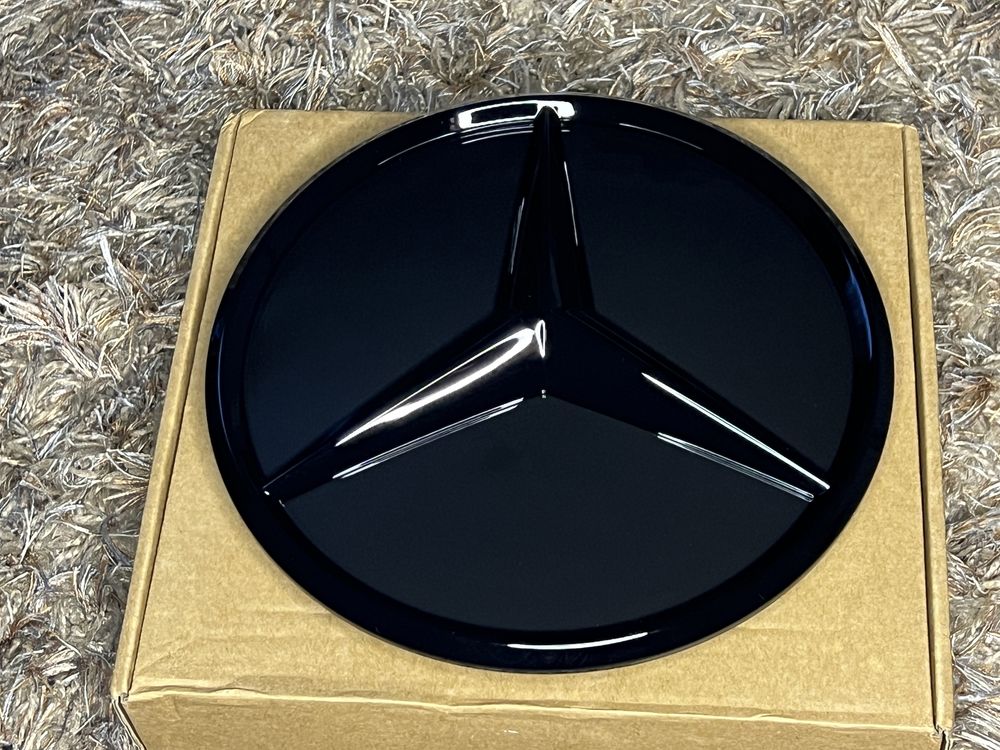Emblema grila centrala Mercedes GLE GLS Full Black negru lucios 2020+