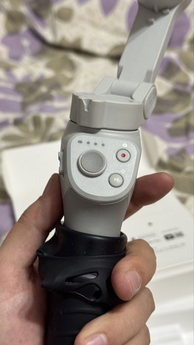 Стабилизатор DJI OSMO mobile 4