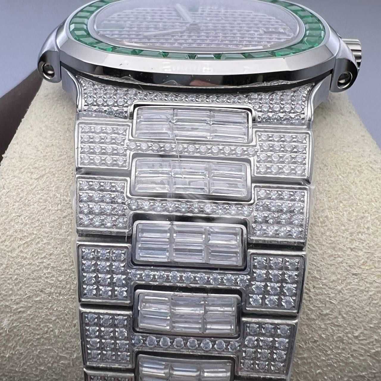 Patek Philippe Nautilus Full Diamond