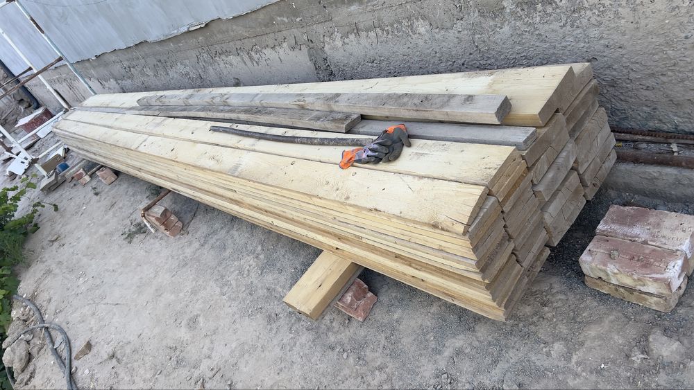 Стропила 200х50х6000. Пол тахтай