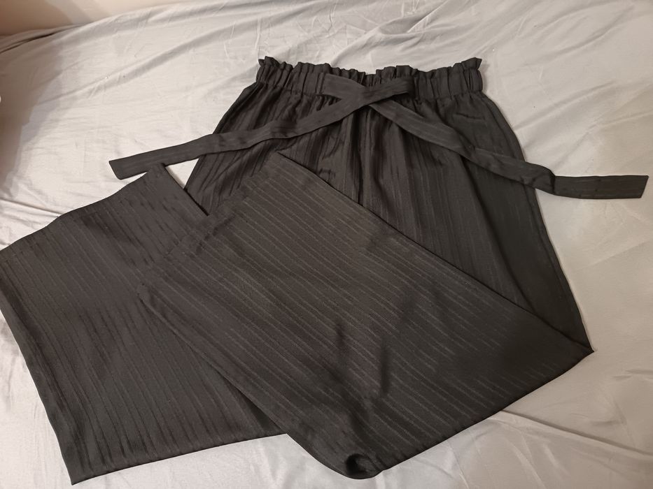 Продам классические брюки