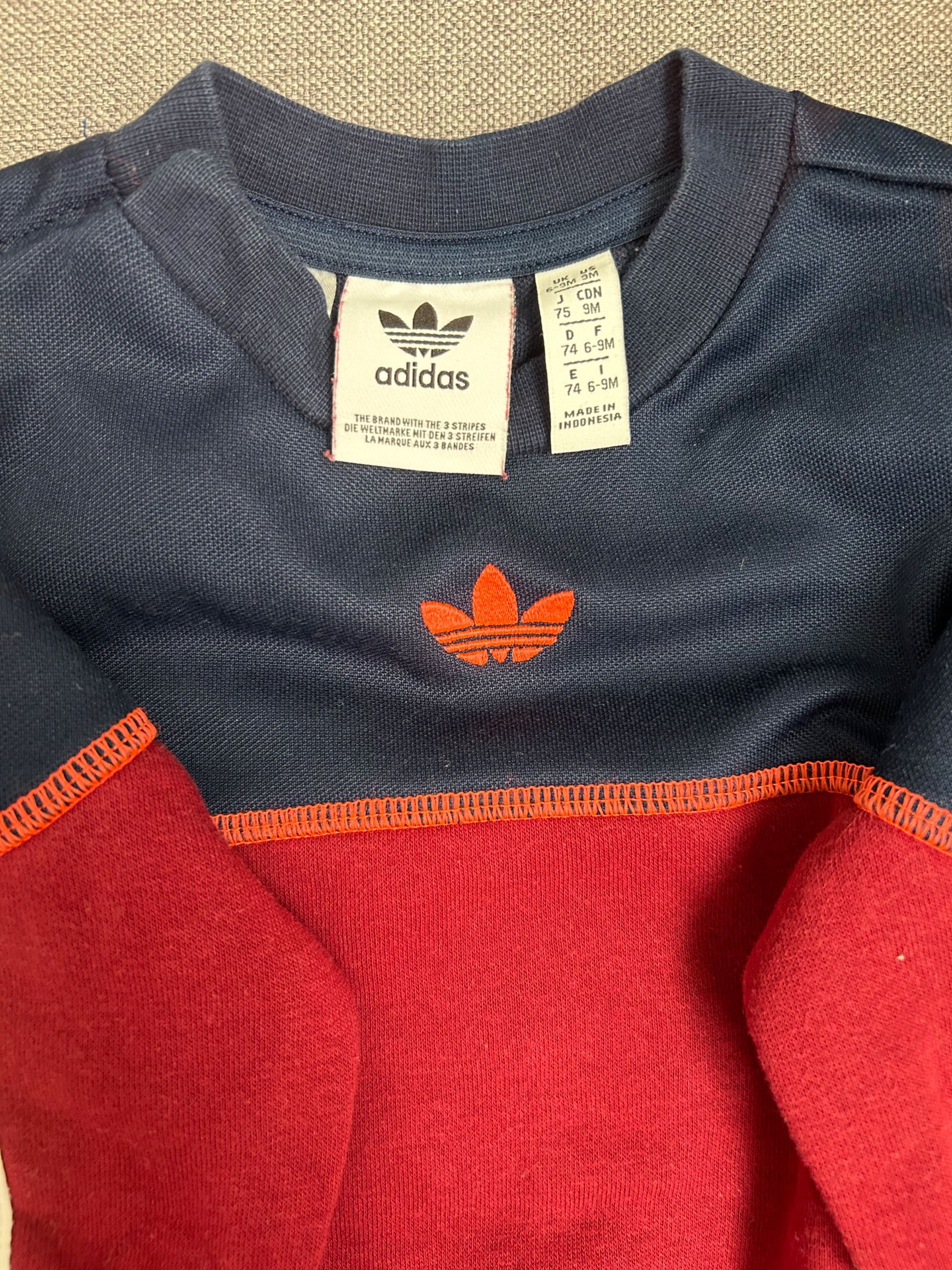 Екип Adidas 6-9 месеца