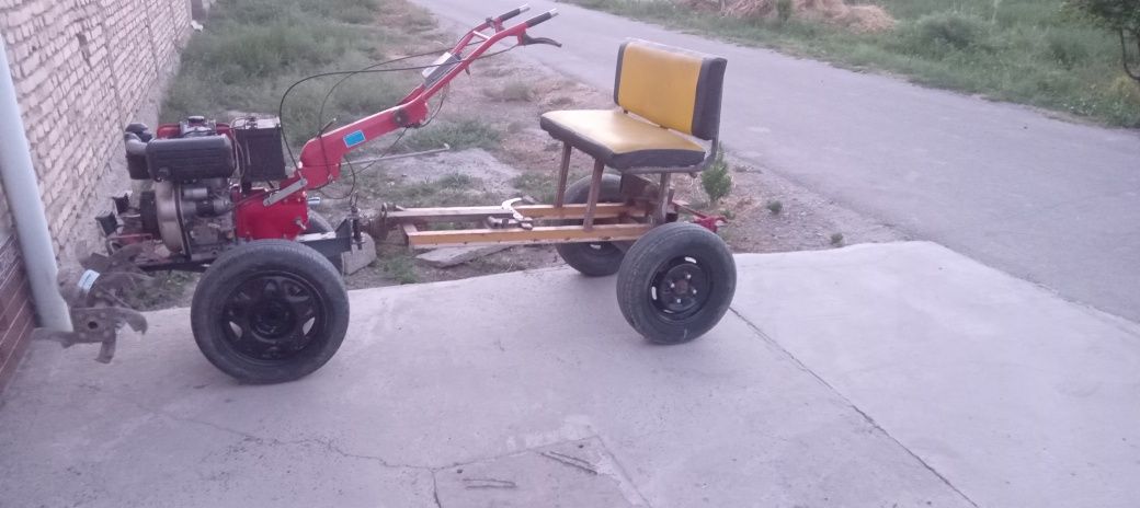 Motoblok sotiladi