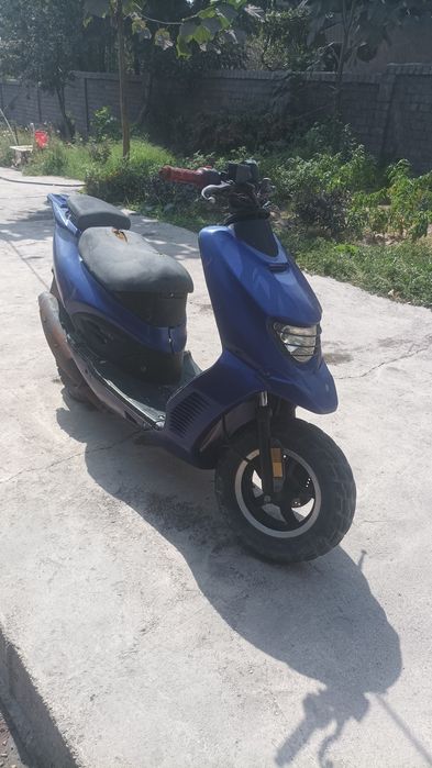 Скутор сотилади расмдаги холатда