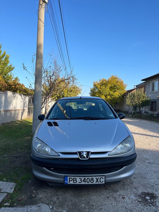 Кола Peugeot 206