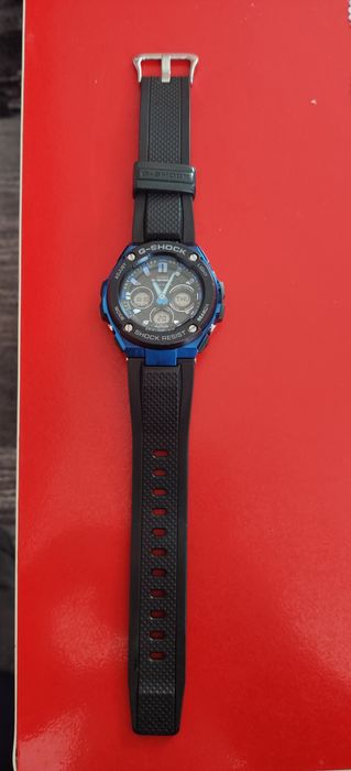 Casio G-shock GST-W300G