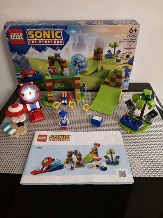 LEGO® Minecraft™ 21189 - Занданът на скелетите, 21184 Пекарната,