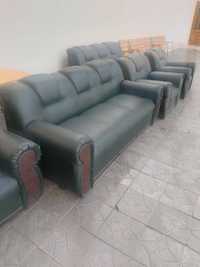 Срочно продается диван кресла б/у в хорошем состояние