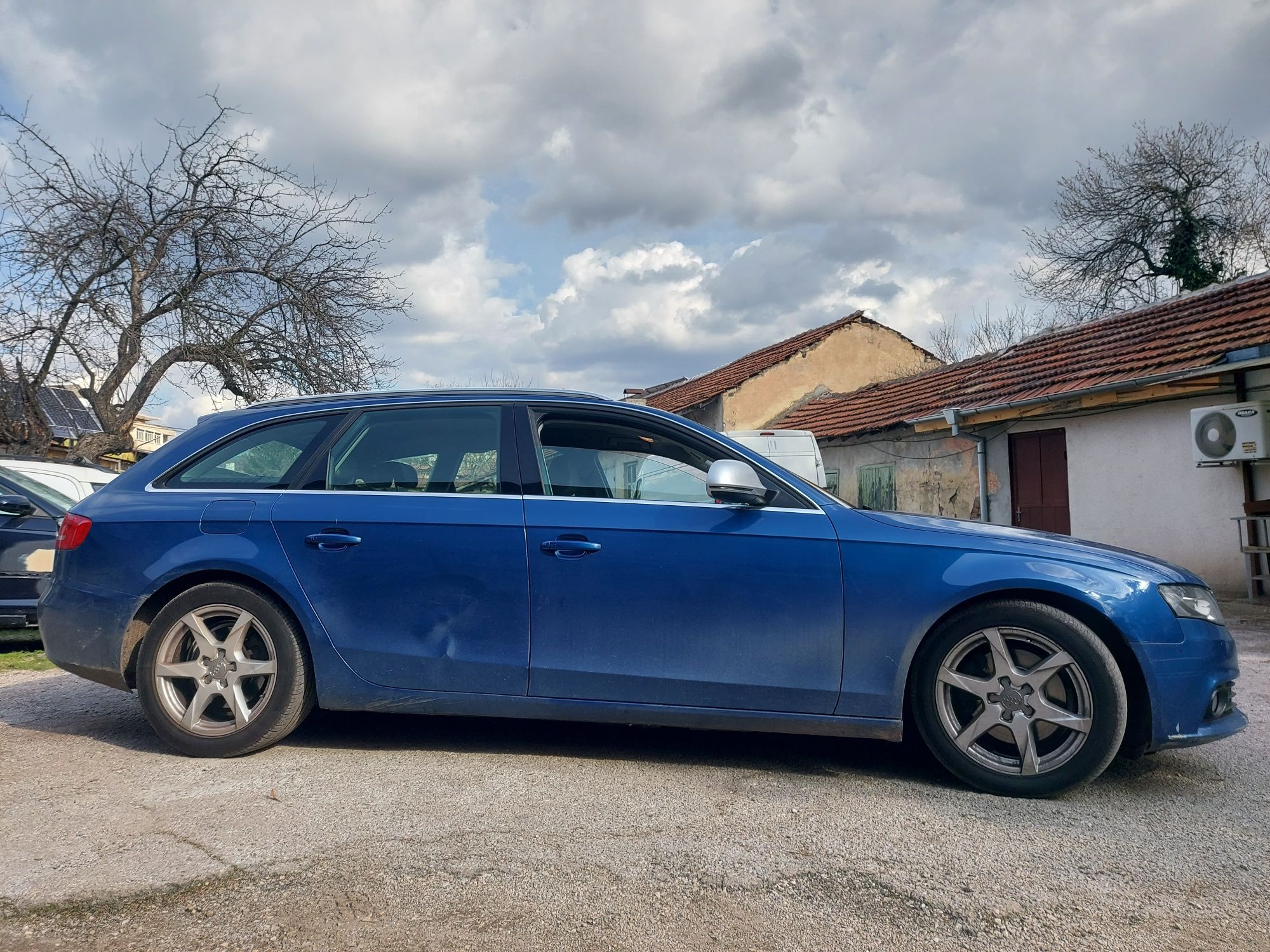 Audi A4 B8 2.0 TDI