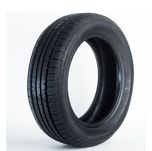 Шины  новые 235/45 ZR 18 Firemax
