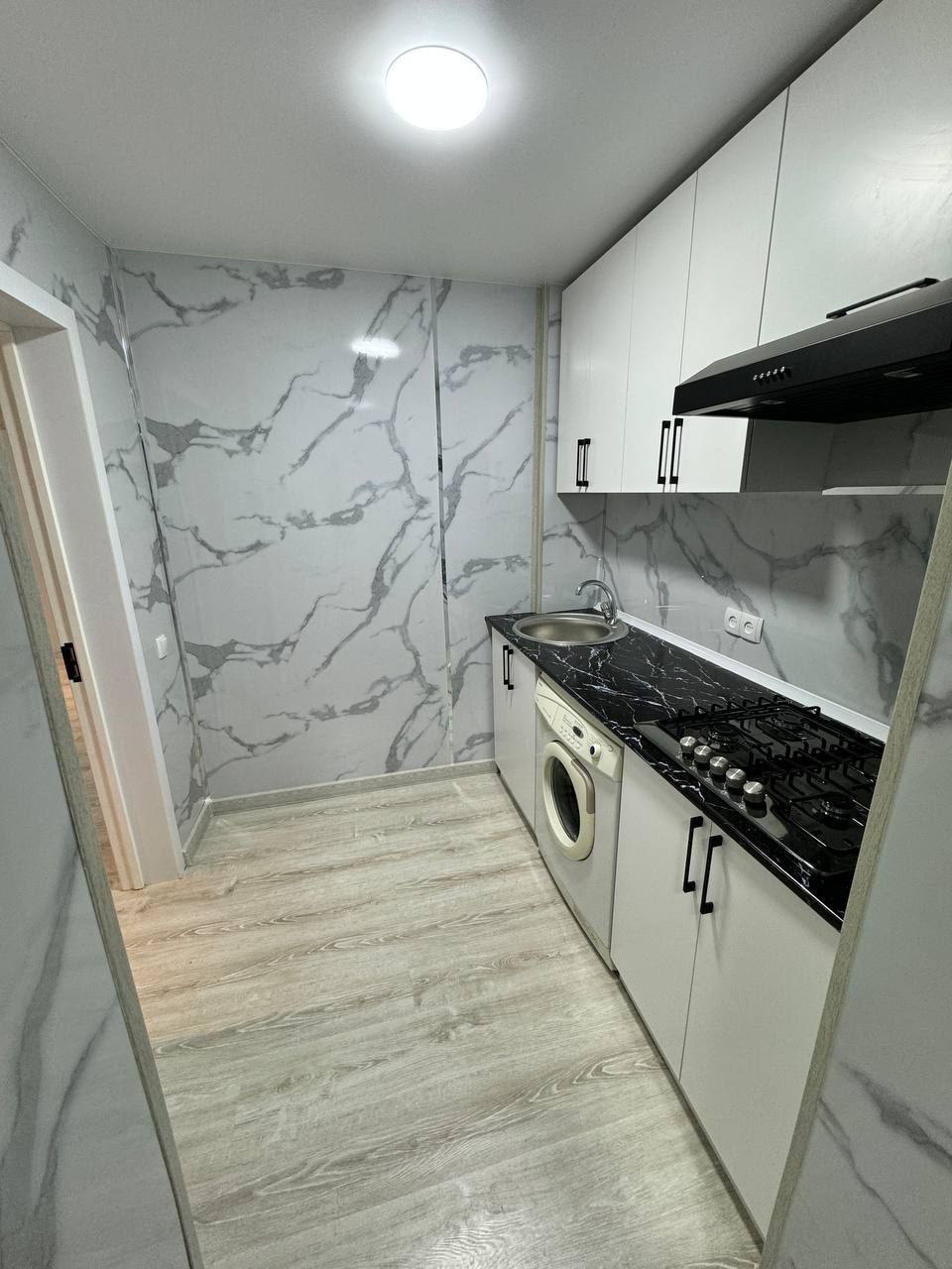 Юнусабадский район Сампи. 2в3/3/4. 56м²
