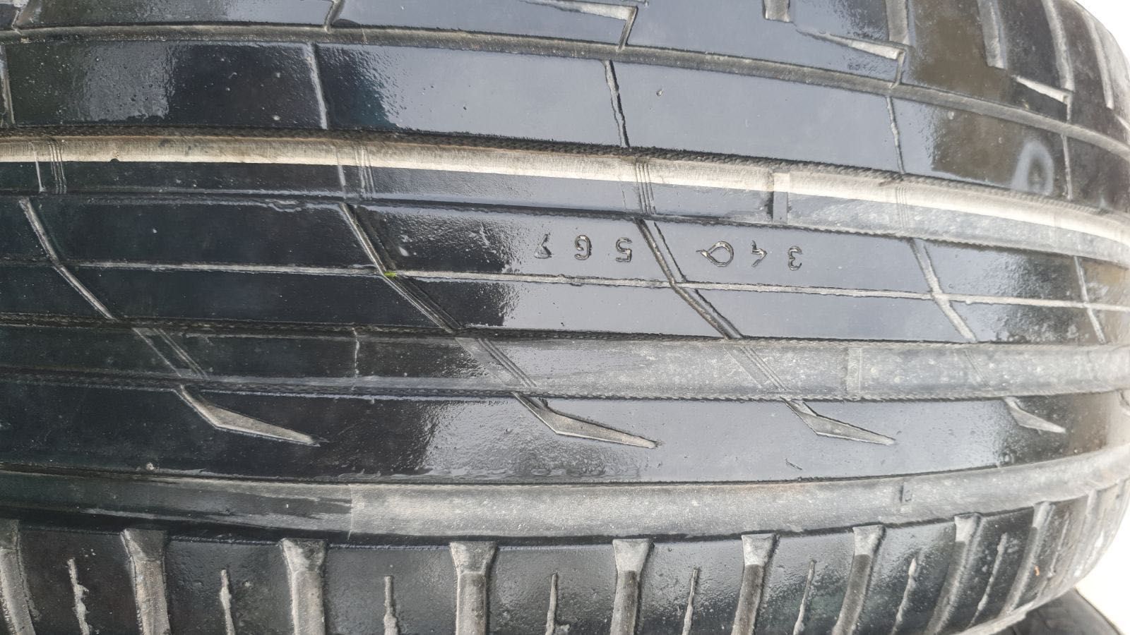 Летни гуми Land Rover DOT 1218
235/55/19