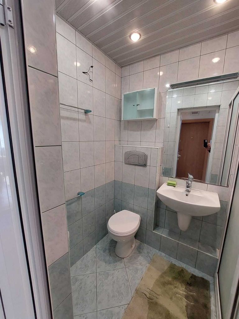 Продава се Тристаен апартамент в Варна, Център - 85 кв.м за 2106 €/кв.м - Снимка #18