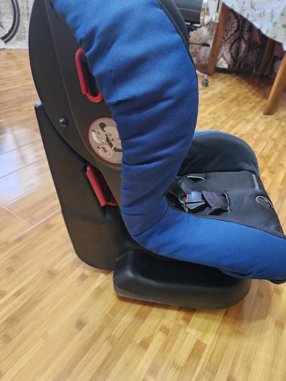 Детское автокресло