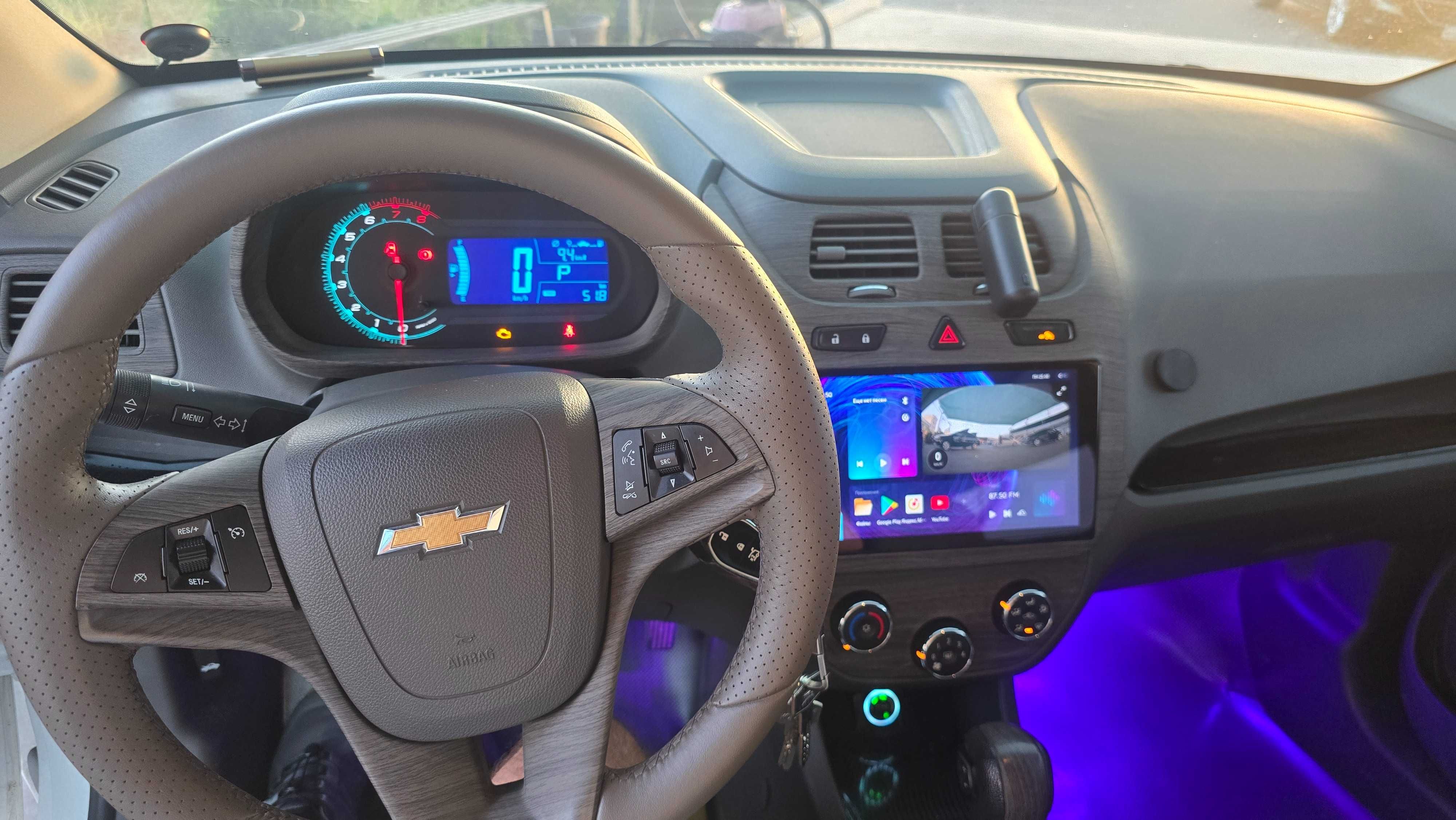 Кобальт продаю chevrolet