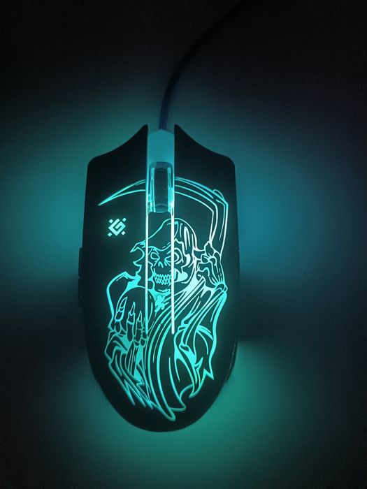 Продам игровую мышку Defender Ghost