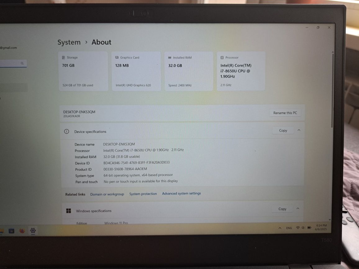 Лаптоп Lenovo T580