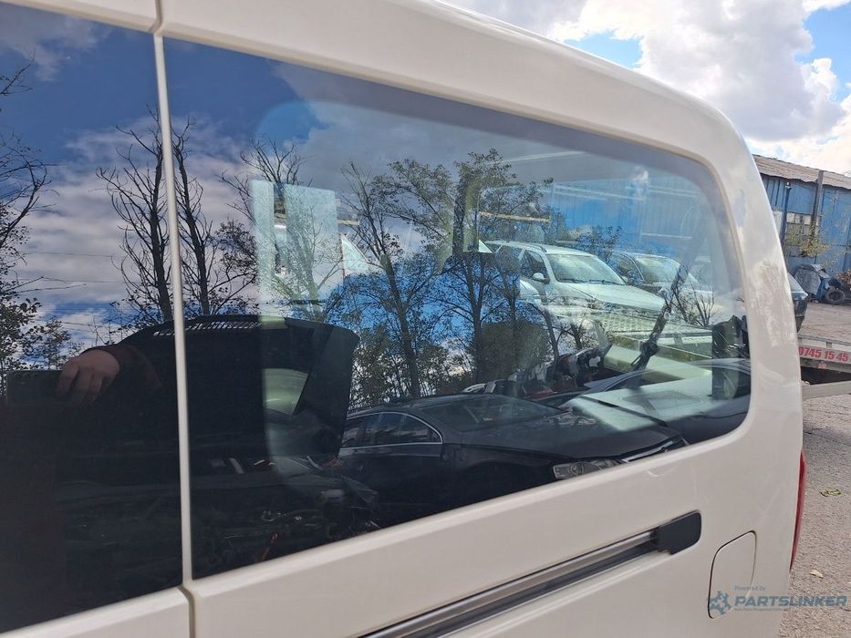 Geam lateral spate stanga VOLKSWAGEN CADDY MAXI IV Estate SAB, SAJ 2015 - 2020