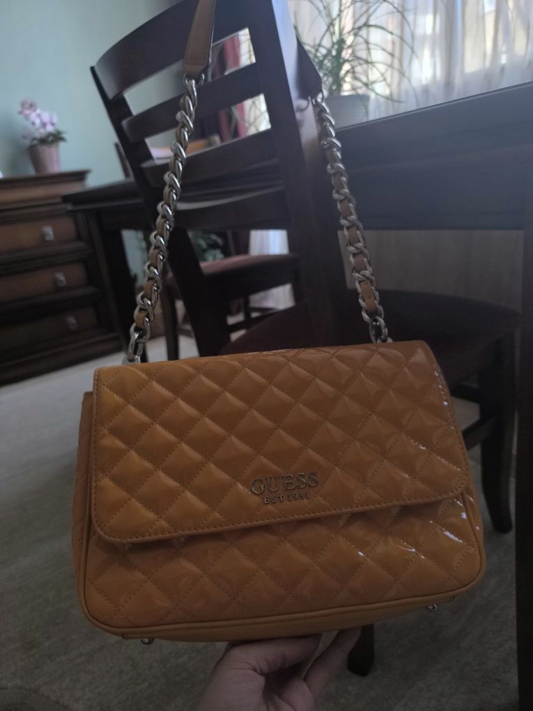 Дамски Чанта Guess