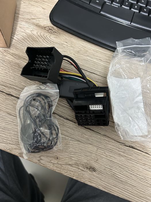 Modul Bluetooth 12 pini, bmw  BMW E60 E63 E64 E61 E62 E87 E88