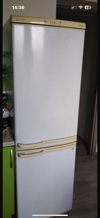 Срочно продам холодильник