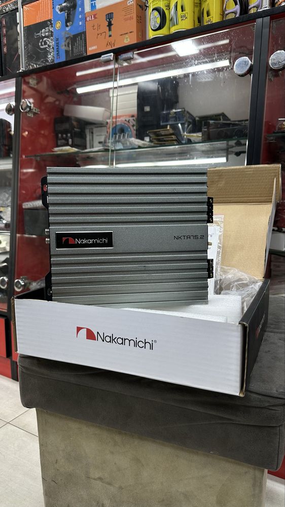 Nakamichi usilitl