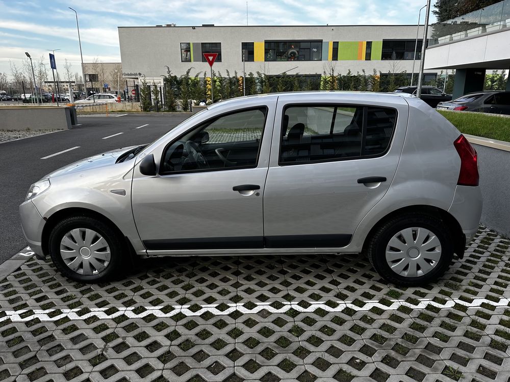 Dacia Sandero 1.6 Benzina + GPL / 98.000 km