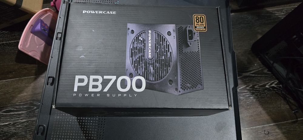 Блок питание 700w 80+ bronze ,Состояние идеал