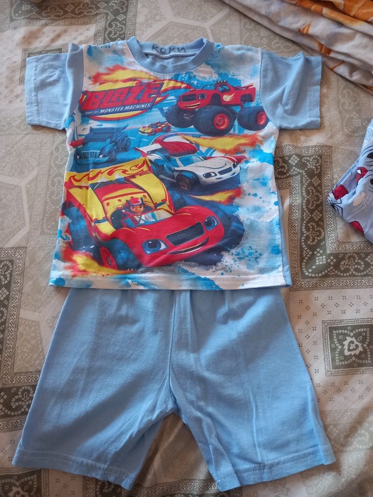 Детски пижами 2-3 годишно дете