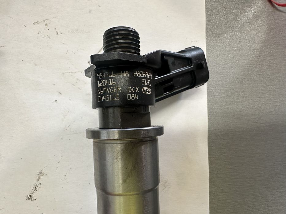 Дюза/Дюзи за 2.0dci- Нисан,Рено!