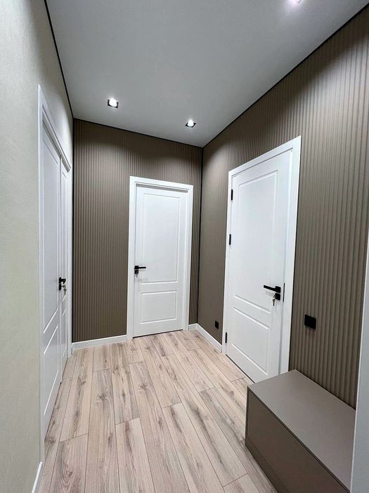 Новза метро якин жойда квартира бор безмаклер