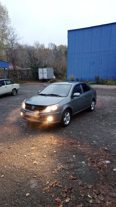 Продам есть торг у капота