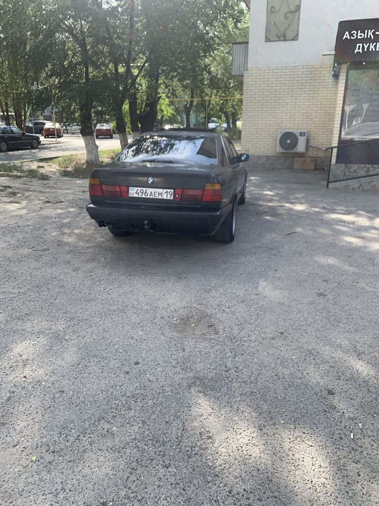 Продам Бмв 520 е34