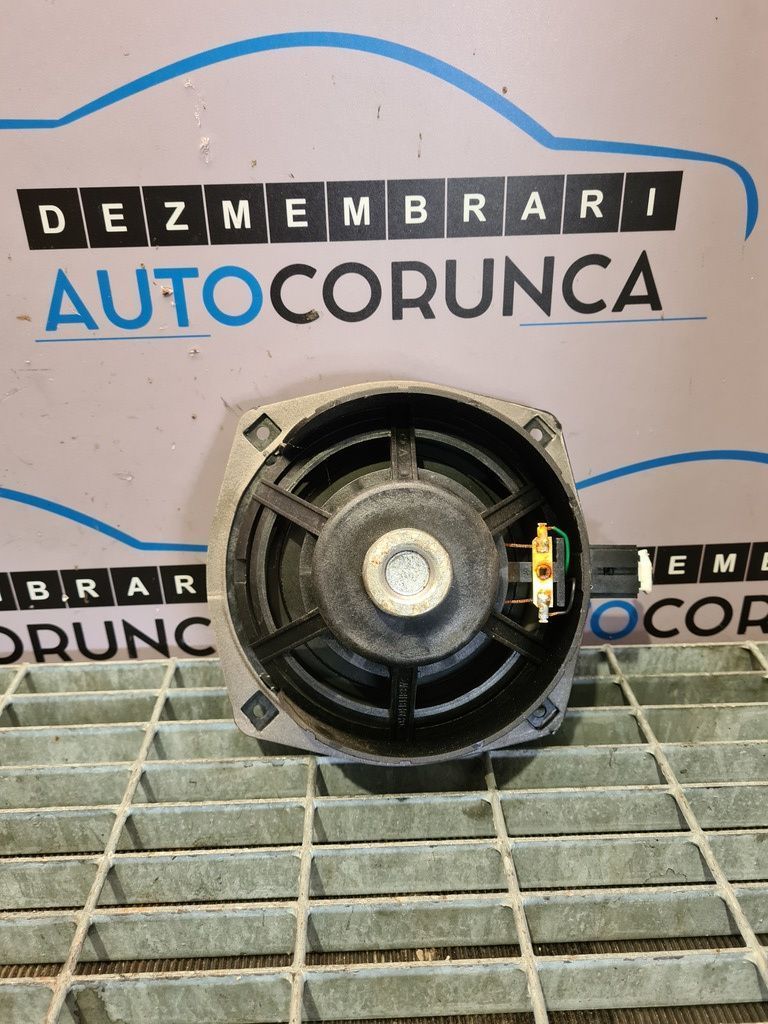 Difuzor boxa spate Hyundai Tucson 2004 - 2010 (457)