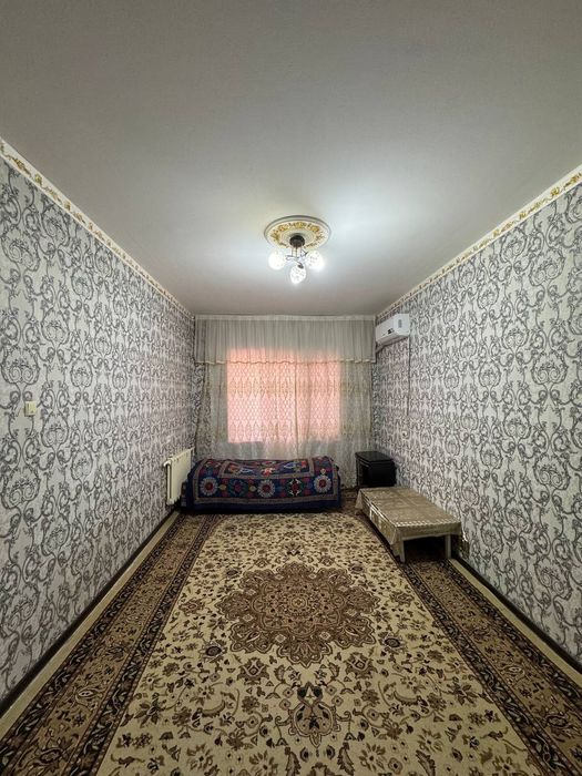 2 xonali kvartira sotiladi