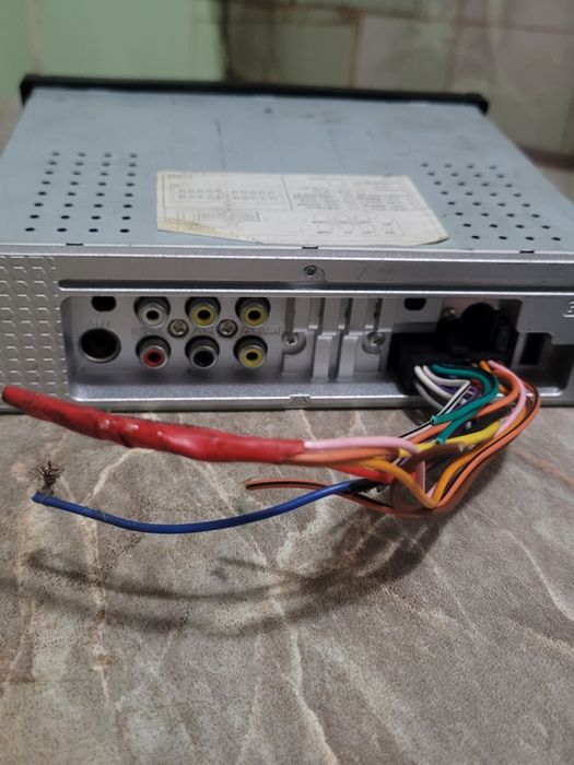 Vând casetofon de audi a4 b6