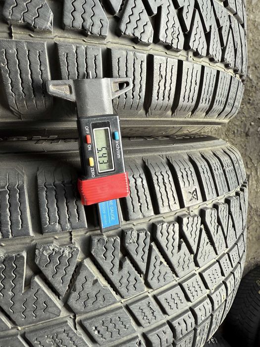 2x Anvelope Iarna 235/65 r17 - Kumho Winter Craft WS71 SUV