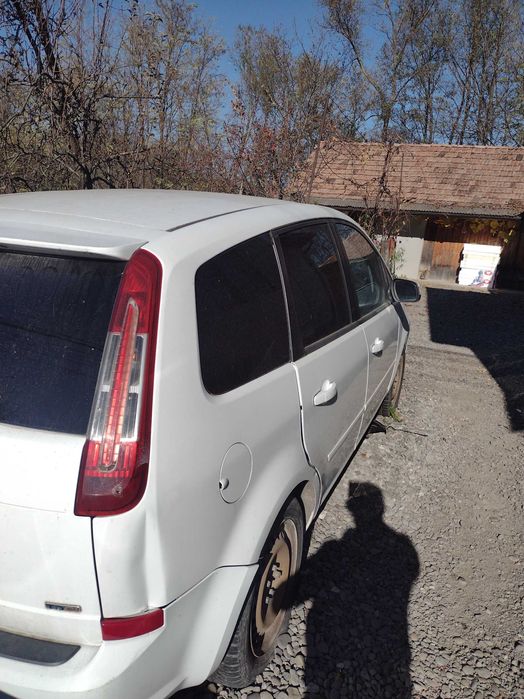 ford focus cmax sport 2010