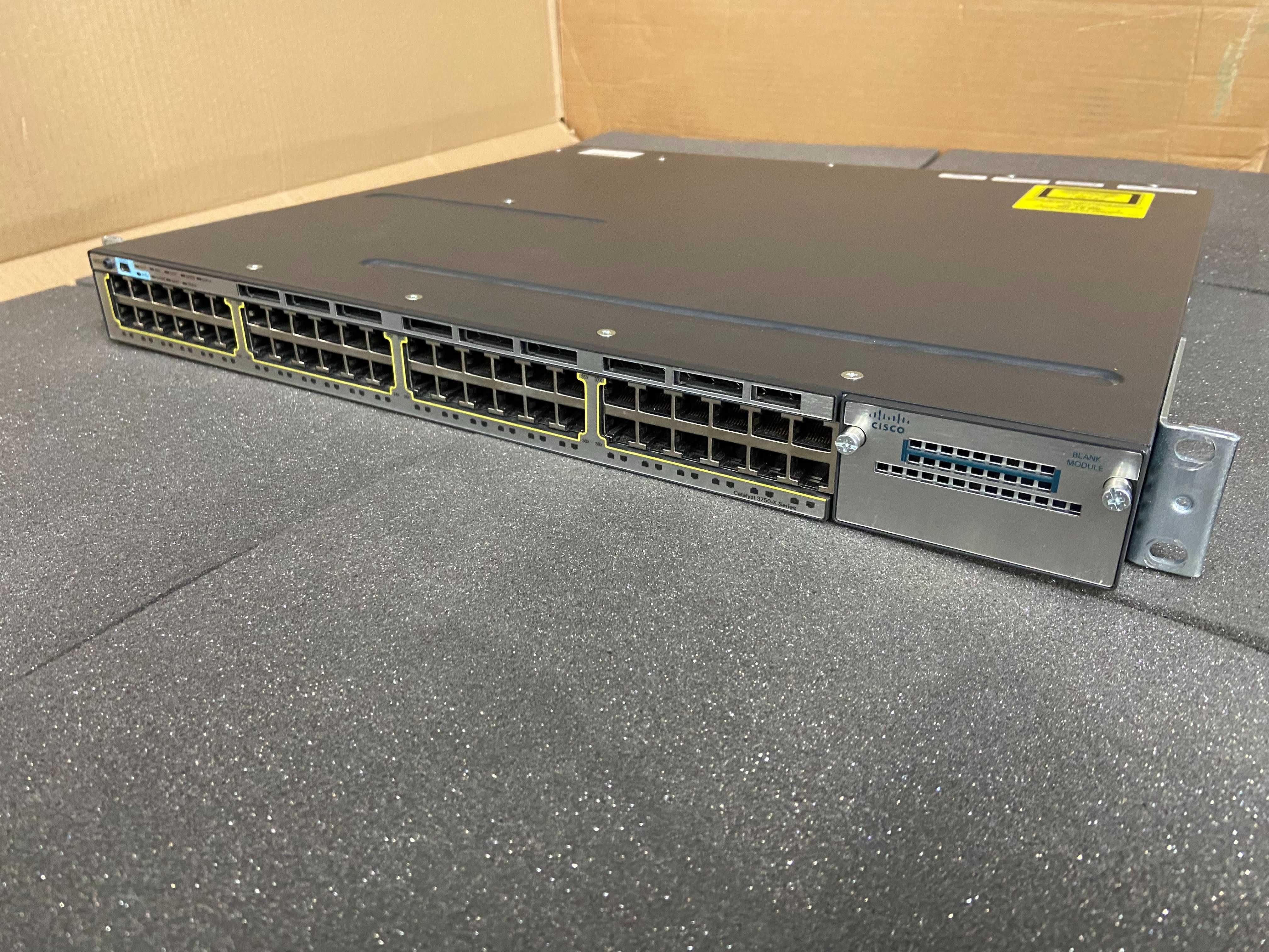 Суич Cisco WS-C3750X-48T Catalyst 48 порта гигабитов 3750X switch